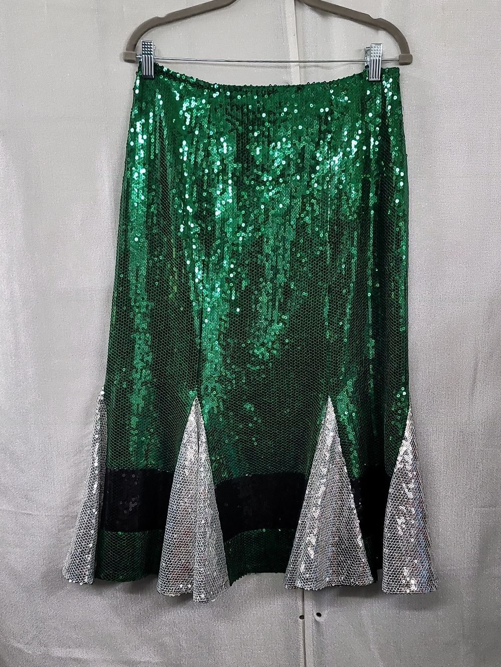 macgrawβGreen Sequin Midi Skirt with Silver Panel Size 6